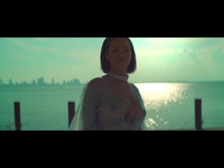 rihanna (rihanna) in the video needed me (2016)